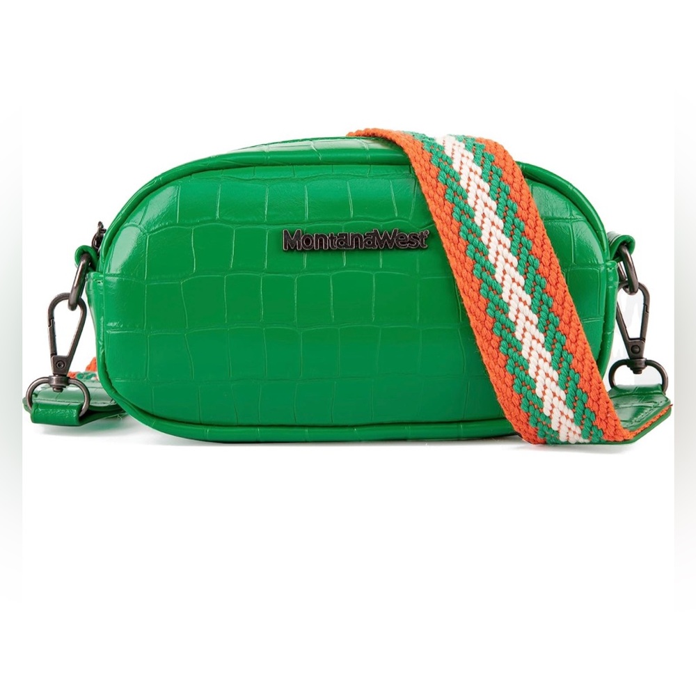 Let’s get into the summer colors with this beautiful Green MontanaW Cros…